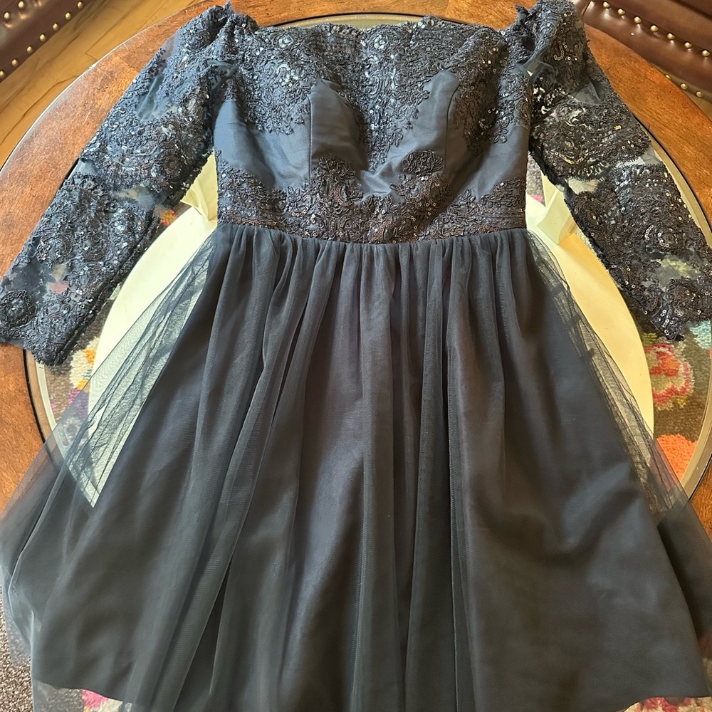 Elegant Navy Lace Dress